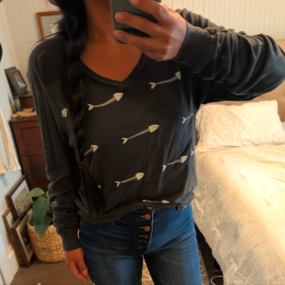 Wildfox Dark Gray Top Shirt Fish Skeleton Print  Slouchy Vneck Fishbone Xs